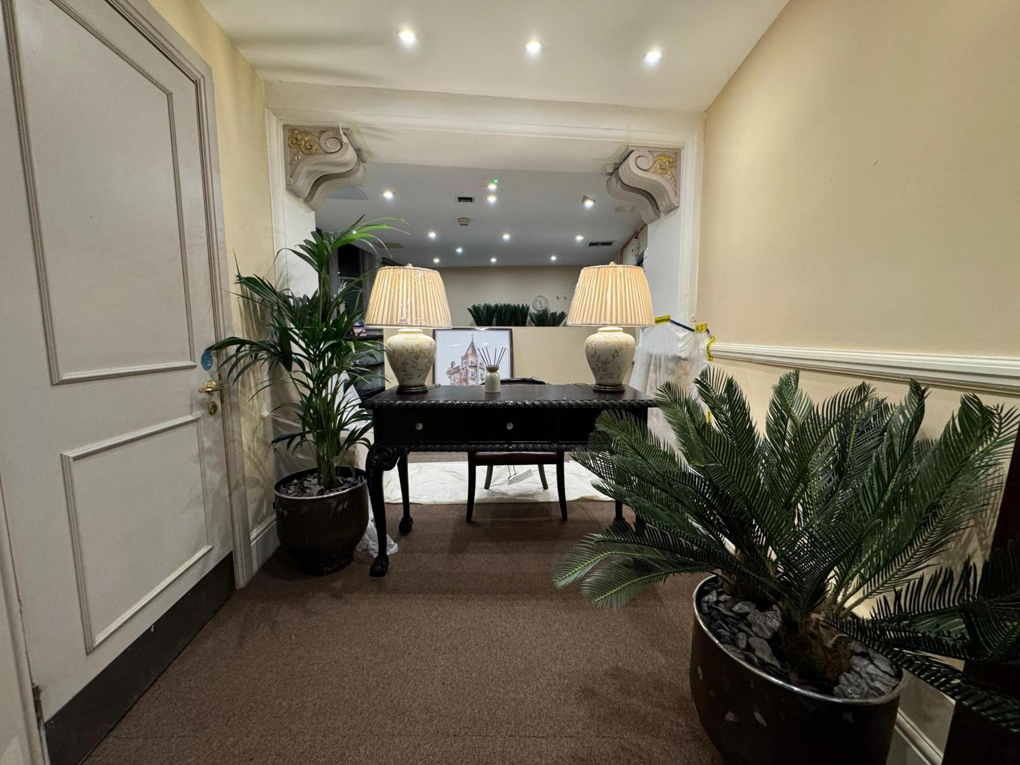 H & G Hotel Opposite Windsor Castle Bagian luar foto